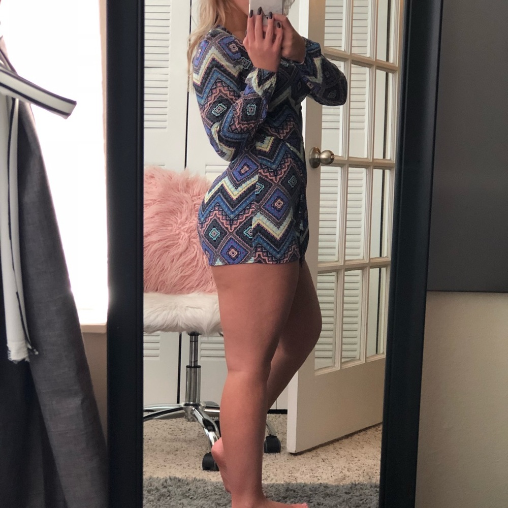 Patterned romper - Picture 3 of 4